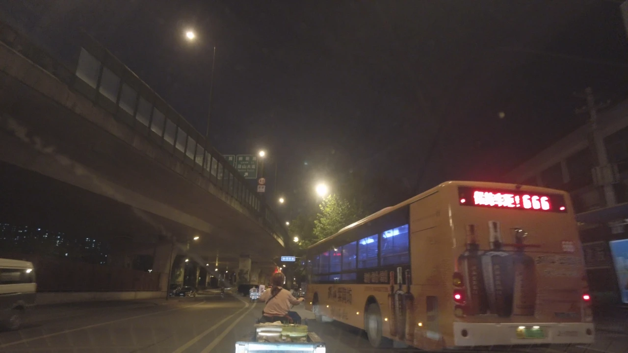 Pocket 2 暗光下对焦能力极差